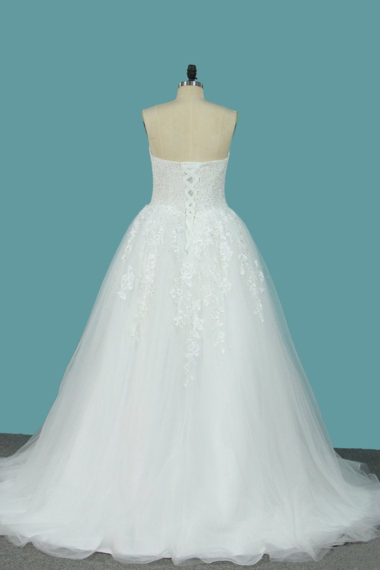 Sweetheart Organza A Line Wedding Dresses With Applique And Beads Sweep Train