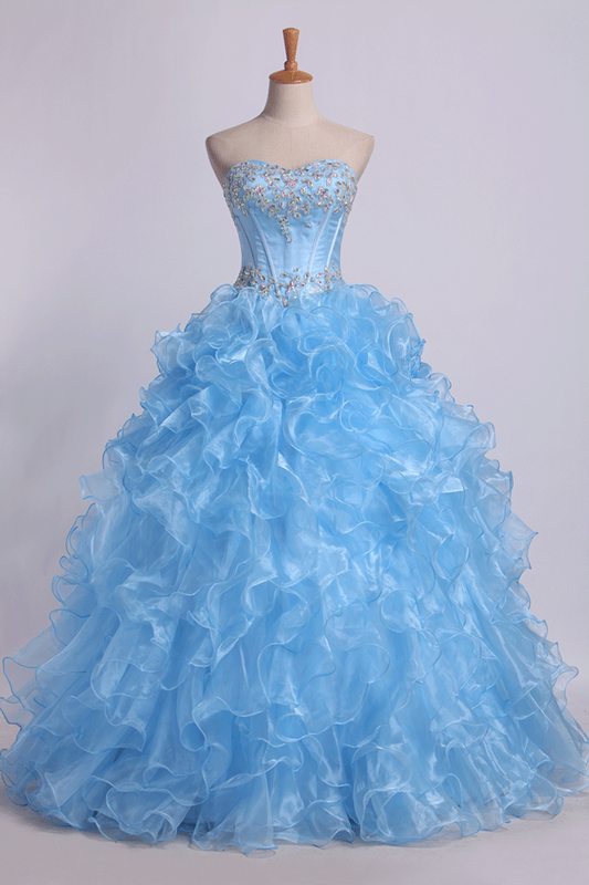 2024 Sweetheart Quinceanera Dresses Ball Gown Organza With Beading