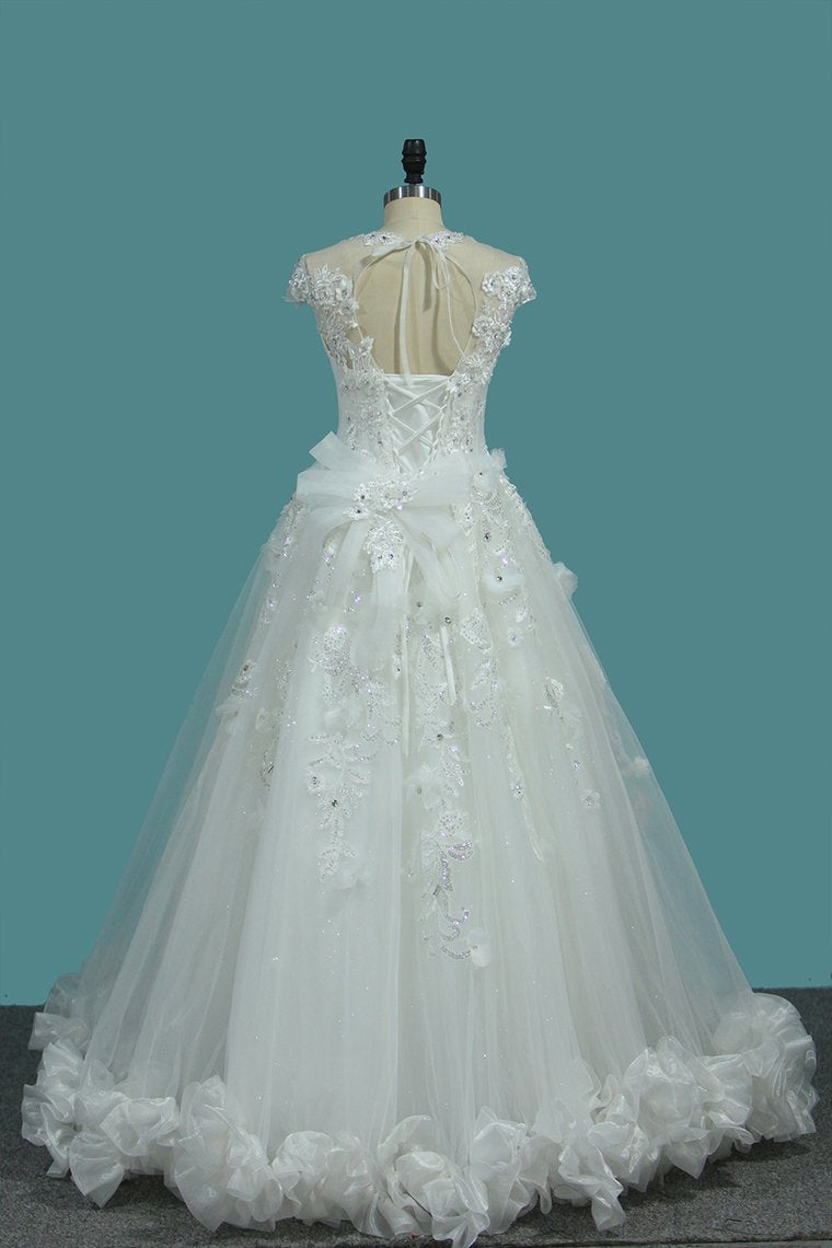 2024 Top Quality Lace Ball Gown Cap Sleeve Wedding Dresses With Applique & Beading Floor Length