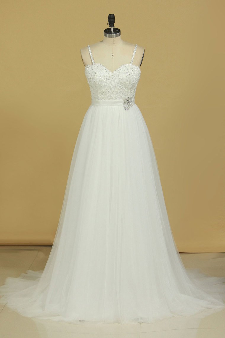 2024 Sexy Open Back A Line Wedding Dresses Spaghetti Straps Tulle With Applique And Sash