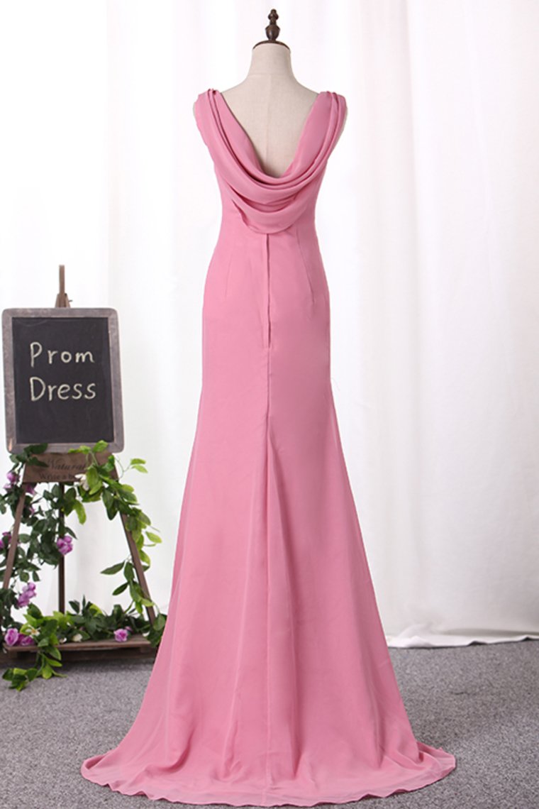 2024 Sexy Open Back V Neck Chiffon Mermaid Sweep Train Bridesmaid Dresses