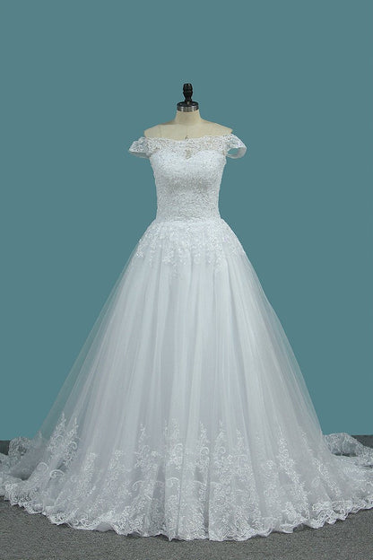 2024 A Line Tulle Off The Shoulder Wedding Dresses With Applique Sweep Train