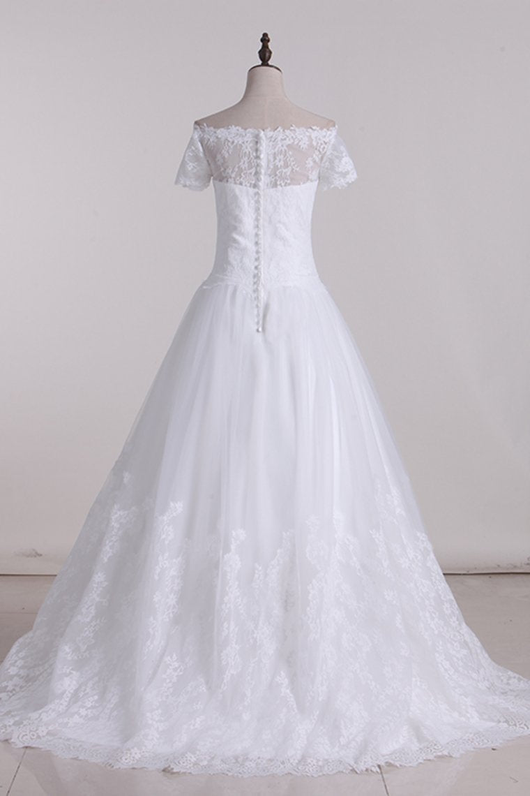 2024 Wedding Dresses A Line Boat Neck Tulle With Applique Court Train