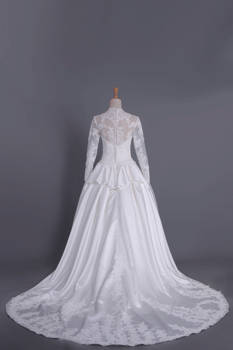 Wedding Dresses A Line V Neck Long Sleeves With Applique Satin