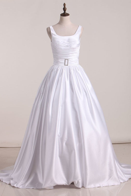 2024 Square Neckline Princess Wedding Dress Pleated Bodice Court Train Satin