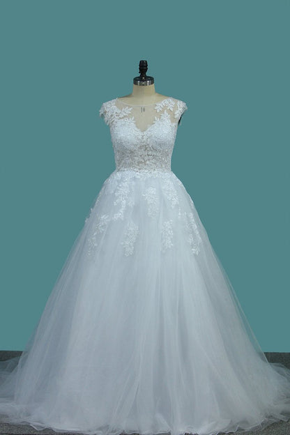 2024 Tulle A Line Scoop Wedding Dresses With Applique Sweep Train