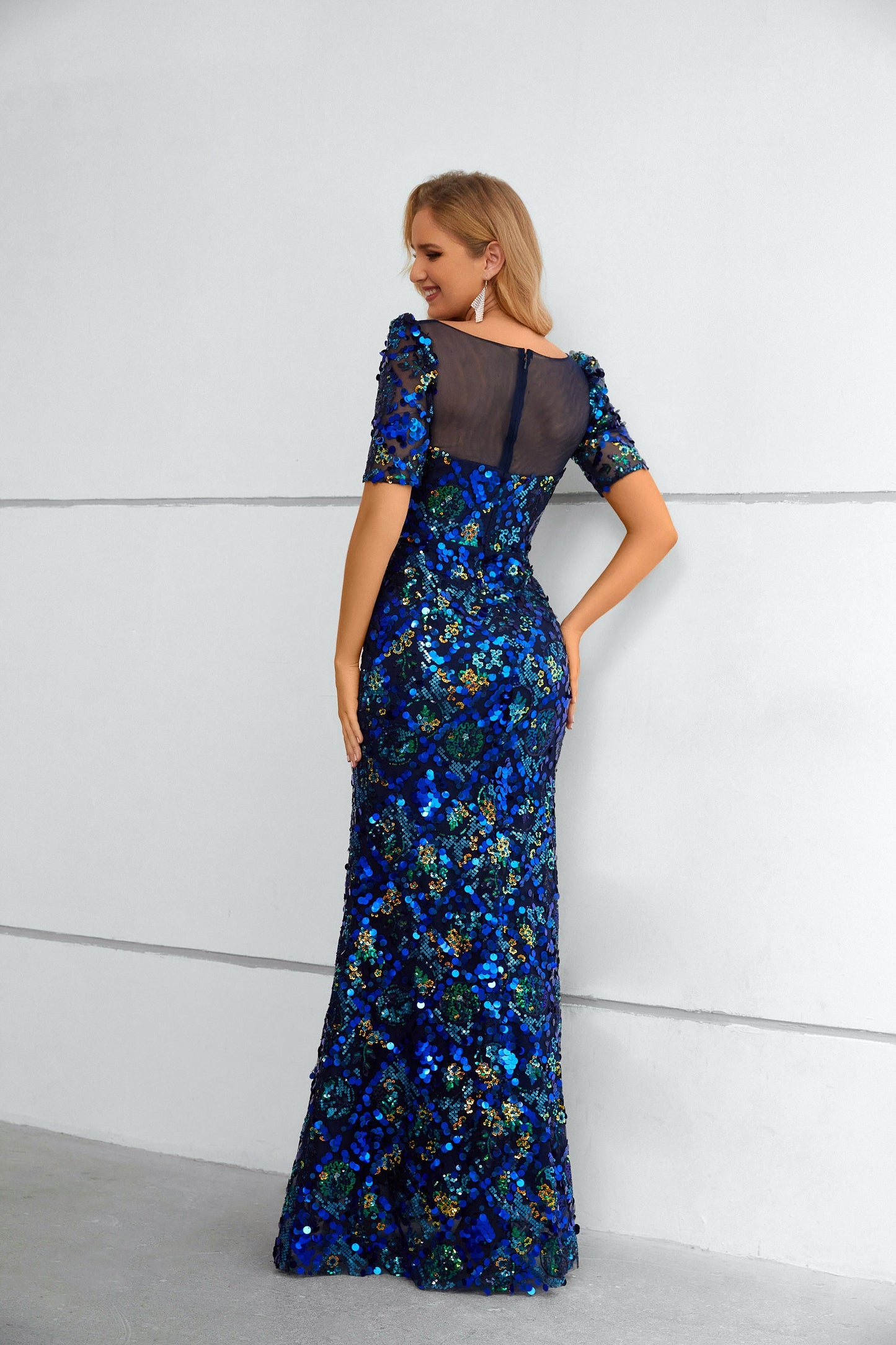 Sparkle Blue Short Sleeves Sequins Mermaid Prom Dresses