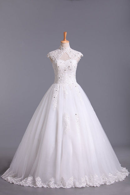 2024 High Neck A Line Wedding Dresses Tulle With Applique & Beads