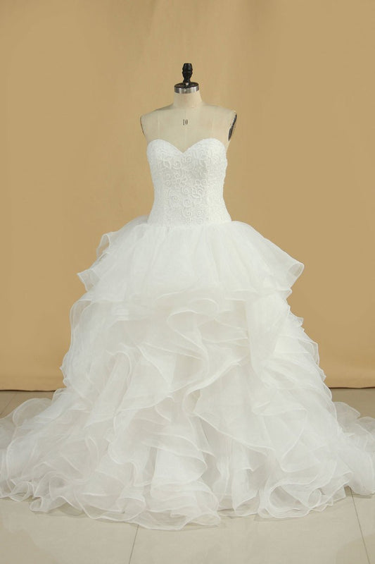 Sweetheart With Applique A Line Wedding Dresses Court Train