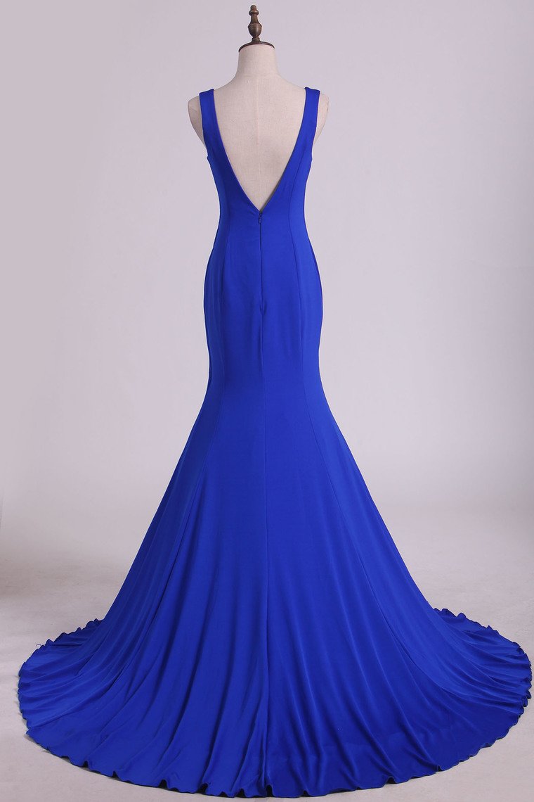 2024 Sexy Open Back Prom Dresses Mermaid  V Neck Court Train Spandex