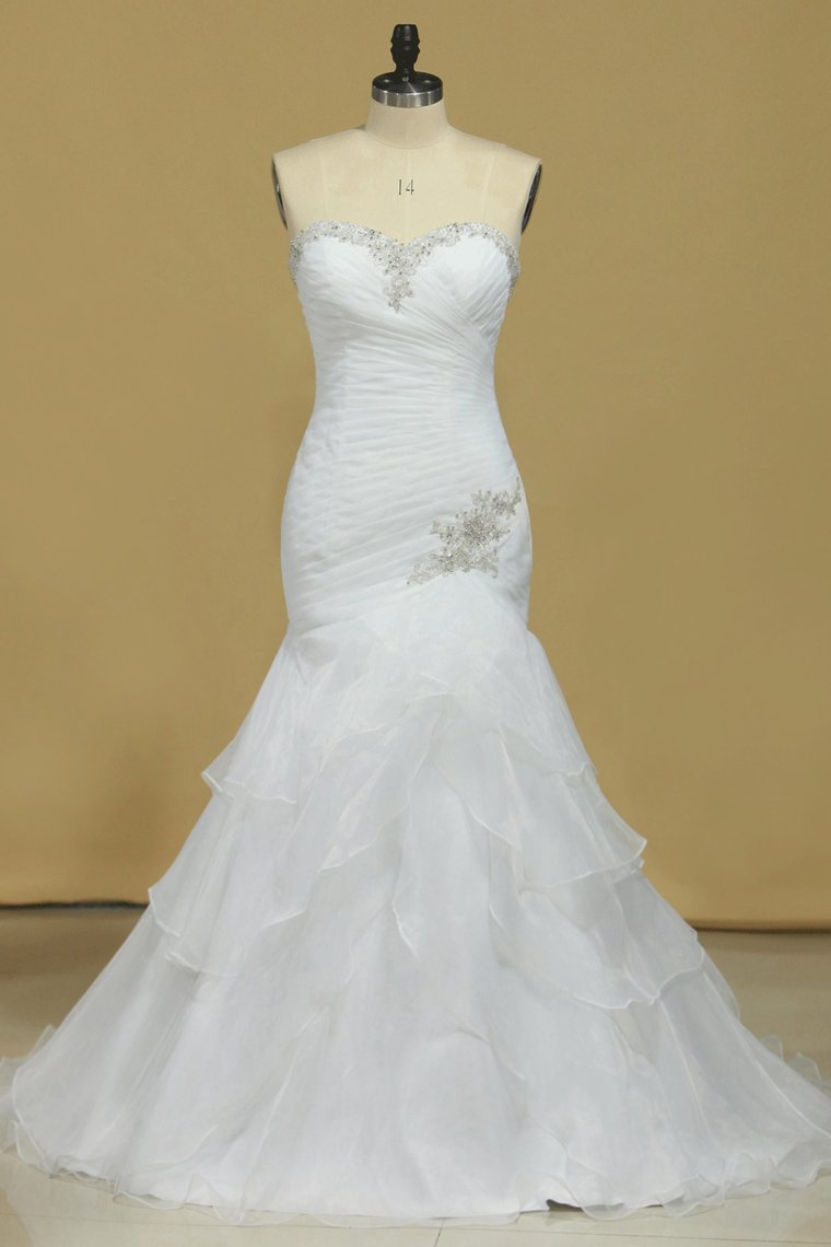 2024 Plus Size Sweetheart Wedding Dresses Ruched Bodice Organza With Beading