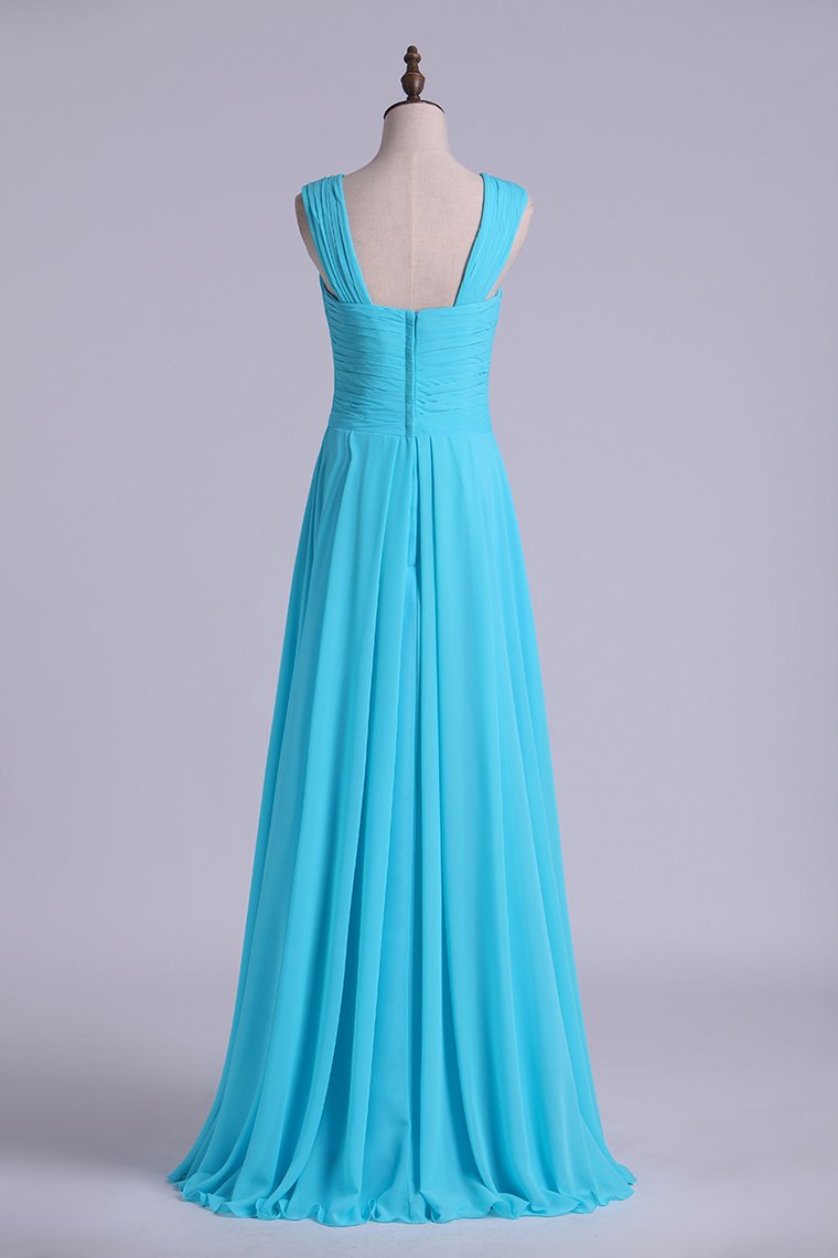 V-Neck Bridesmaid Dresses A-Line With Long Chiffon Skirt