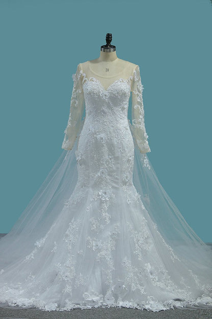 2024 Scoop Long Sleeves Mermaid Wedding Dresses With Applique Tulle Chapel Train Detachable