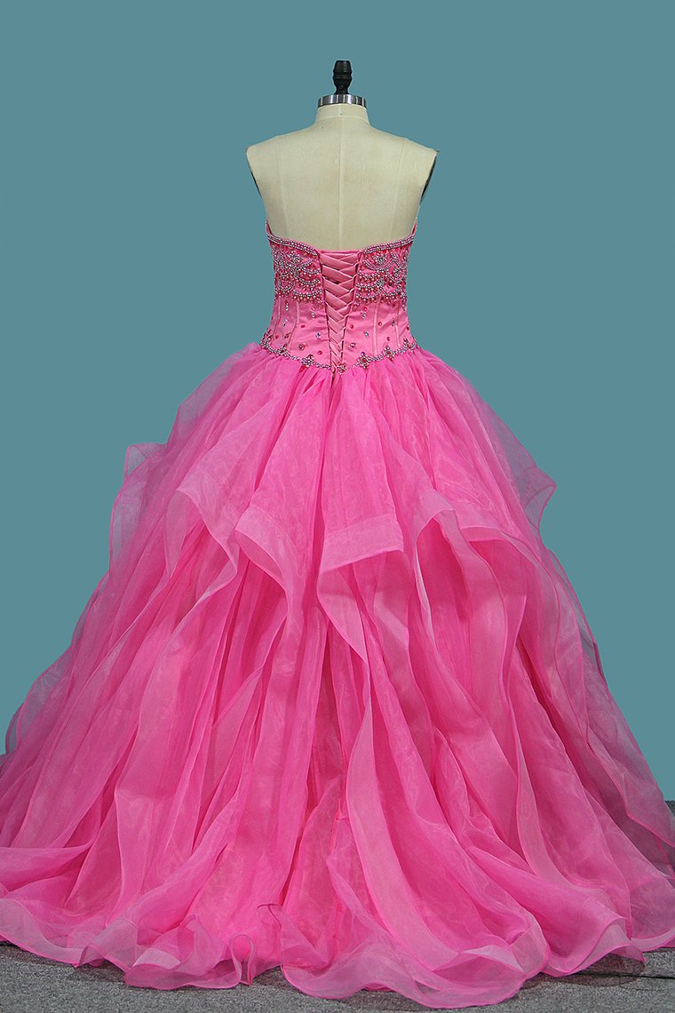 Organza Sweetheart Ball Gown Quinceanera Dresses With Beading