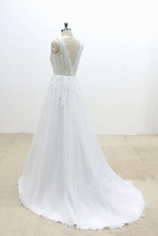 V-Cut shape Back Tulle Lace Appliques A Line Open Back Beach Wedding Dresses JS648