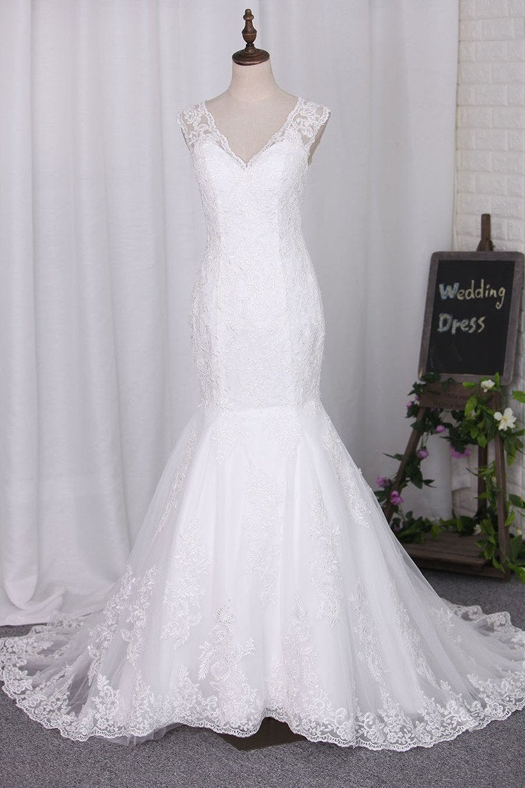 2024 Mermaid V Neck Wedding Dresses Tulle With Applique Chapel Train Detachable