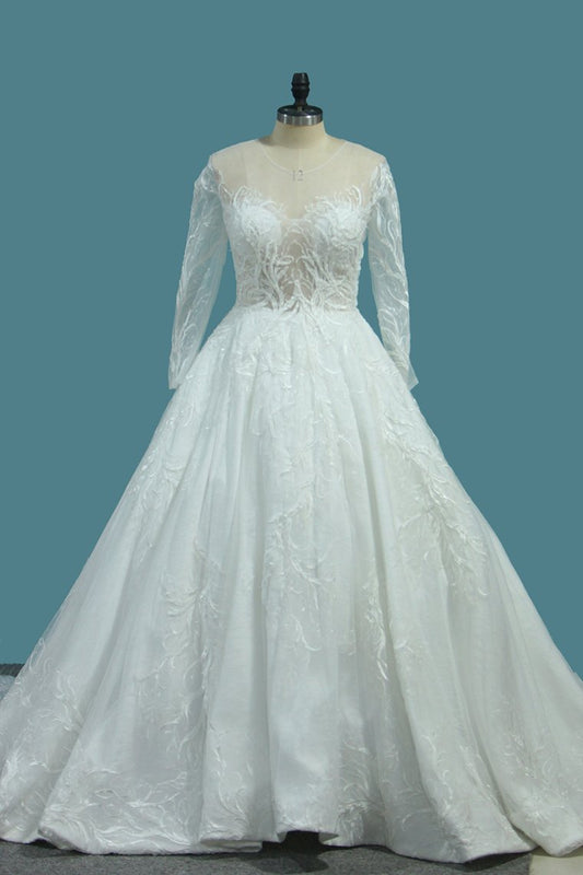 2024 A Line Scoop Long Sleeves Wedding Dresses Tulle With Applique Chapel Train