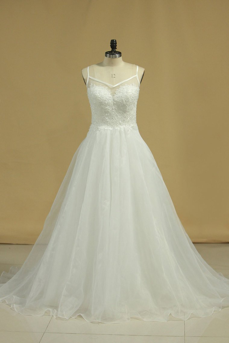 Spaghetti Straps A Line Wedding Dresses Organza With Applique