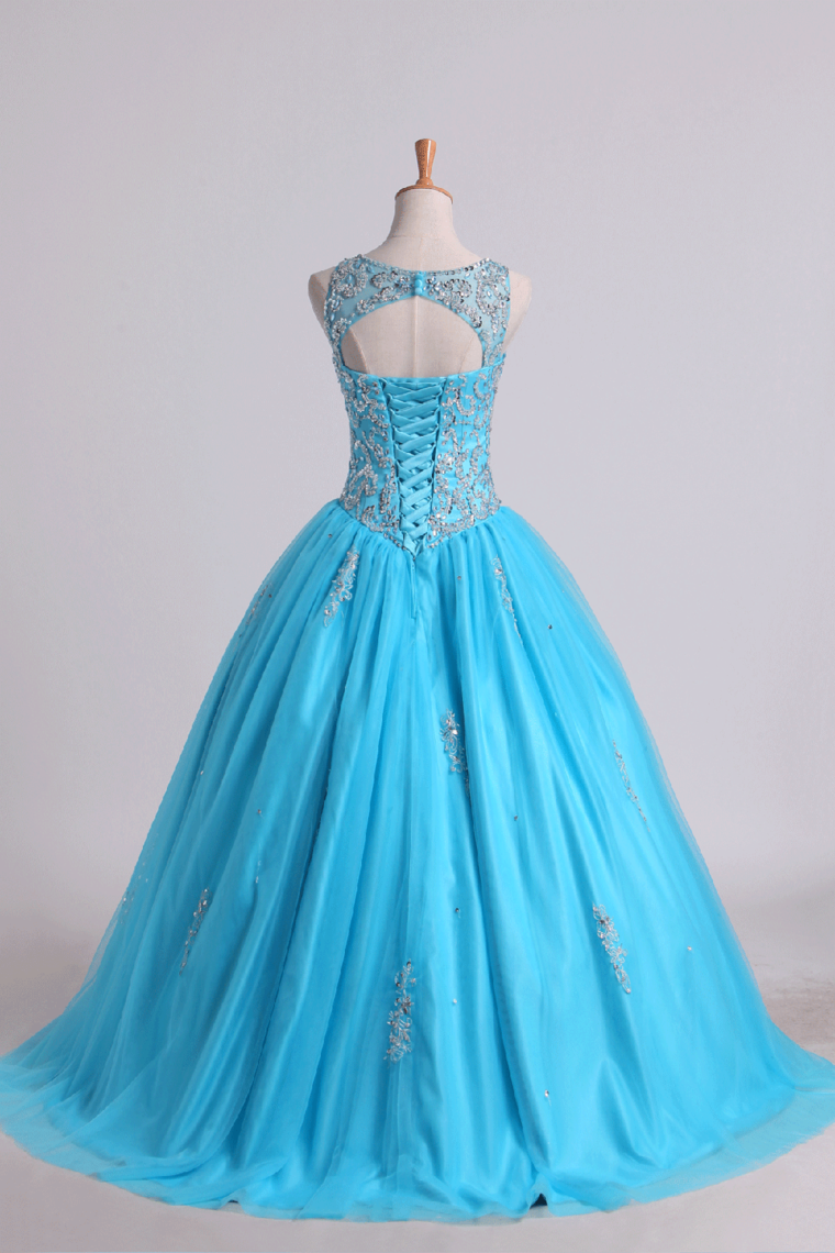 Scoop Quinceanera Dresses Open Back Beaded Bodice Tulle Lace Up