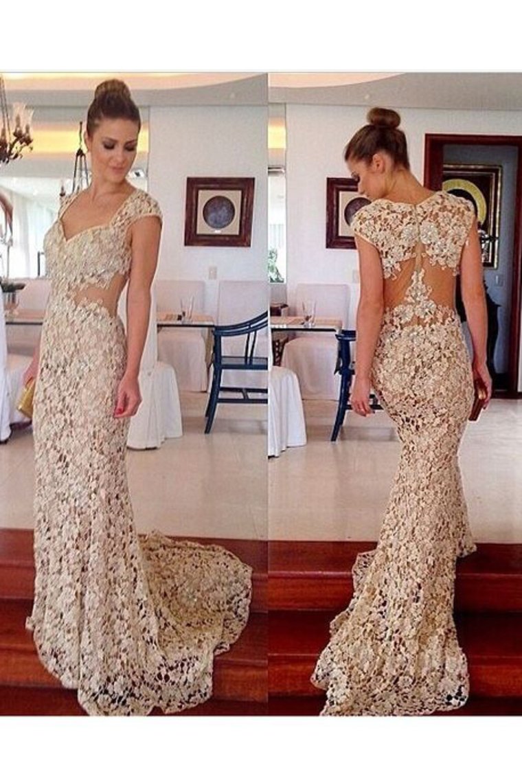 2024 Mermaid Straps Lace With Applique Sweep Train Prom Dresses