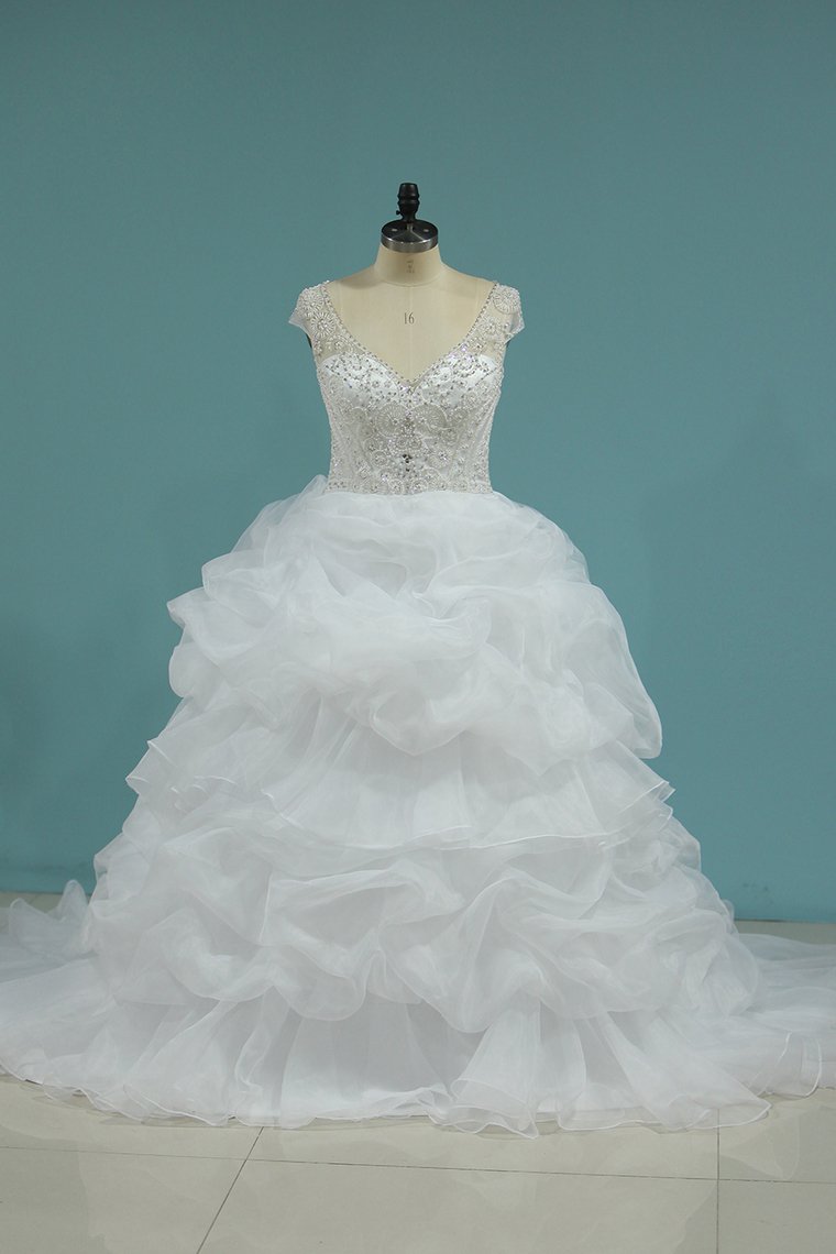 2024 A Line V Neck Wedding Dresses Organza With Beading Chapel Train