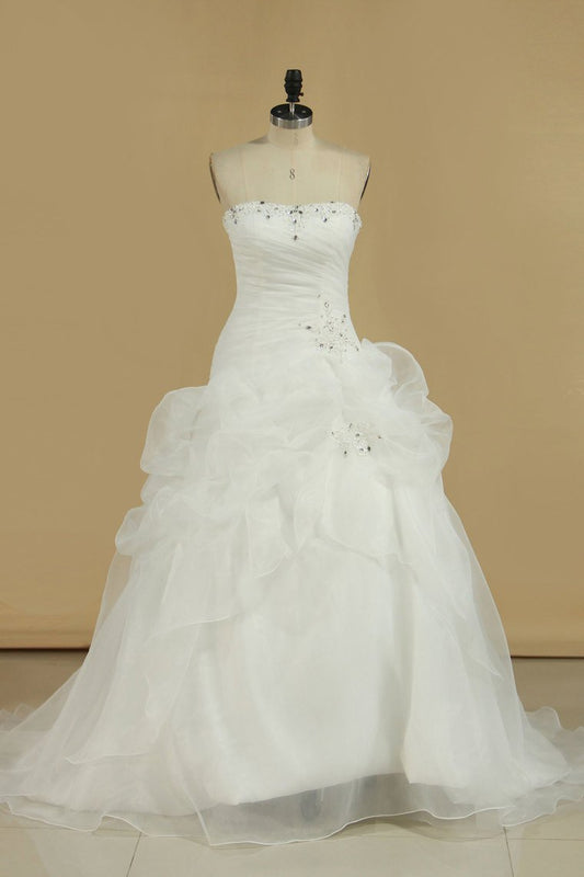 2024 Wedding Dresses A-Line Sweetheart Court Train