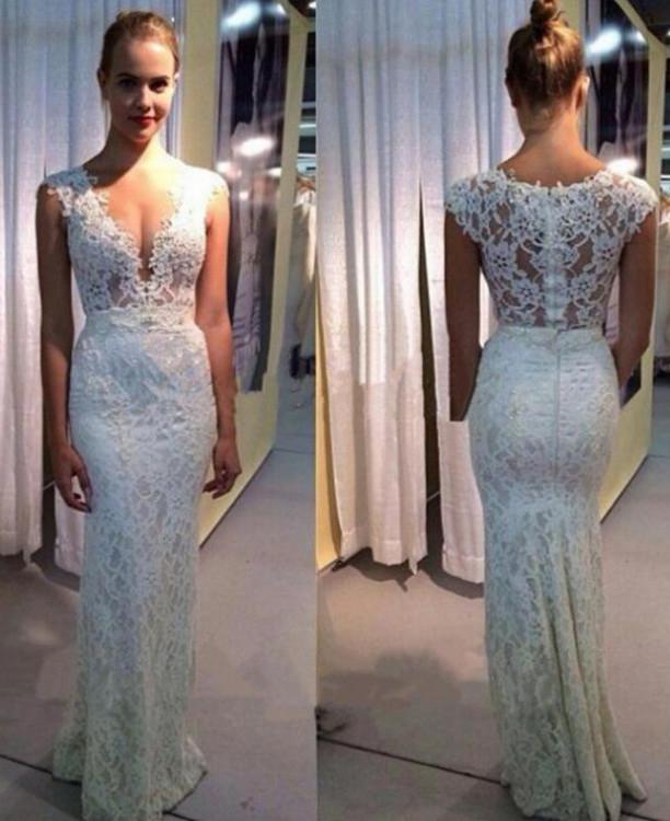 Elegant V-Neck Lace Fitted Vintage Mermaid Cap Sleeve Ivory Wedding Dresses UK JS495