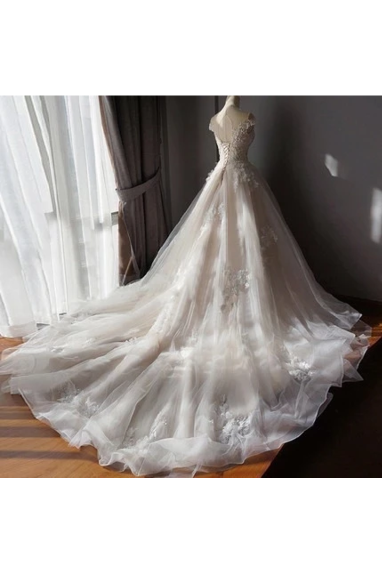 Stunning Off The Shoulder Tulle Wedding Dress With Applique Bridal Dress With Long SRSPAE18RA2