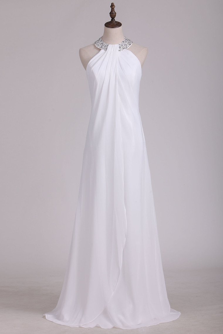 2024 White Halter Bridesmaid Dresses With Beading Floor Length Chiffon