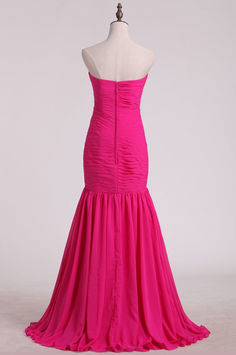 2024 Fuchsia Sweetheart Ruched Bodice Bridesmaid Dresses Mermaid/Trumpet Chiffon Floor Length