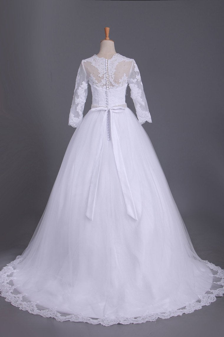 3/4 Length Sleeve Bateau Wedding Dresses Tulle With Applique Court Train