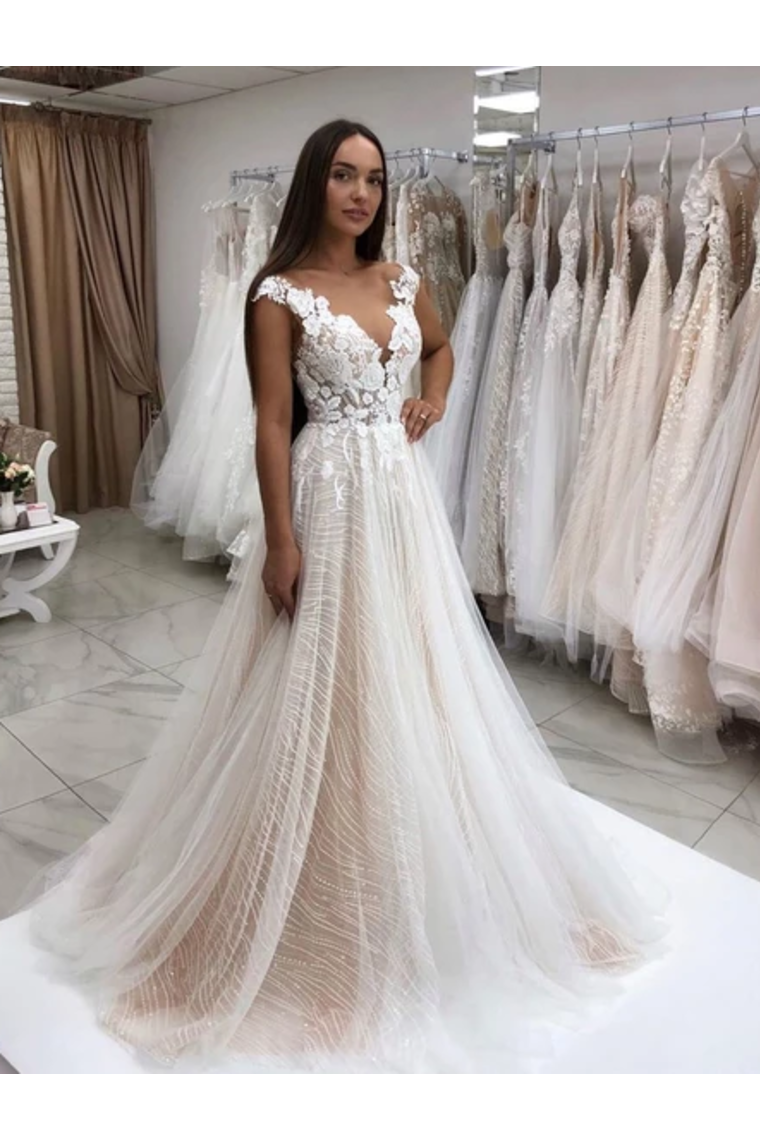 Timeless Lace Sparkly Sequins Tulle A-Line Wedding Dress With Appliques Gown