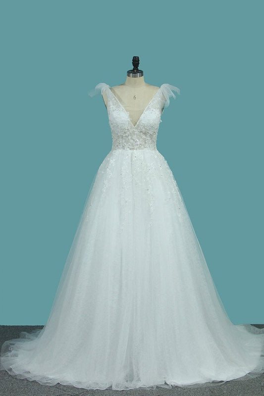 A Line Spaghetti Straps Wedding Dresses Tulle & Lace With Applique Court Train