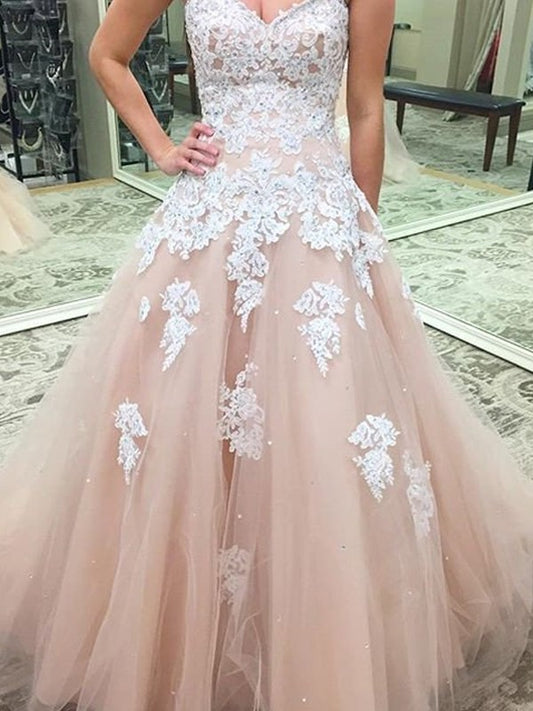 Applique Sleeveless Ball Gown Sweetheart Tulle Floor-Length Dresses