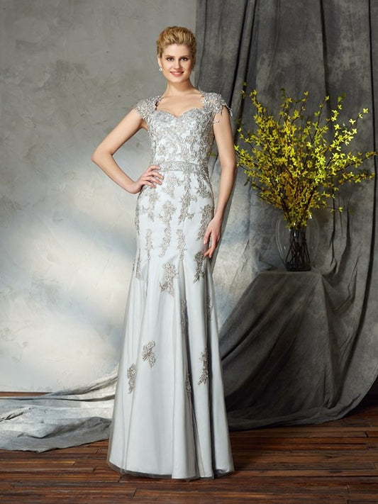 Sheath/Column Satin Sleeveless Long Applique Sweetheart Mother of the Bride Dresses