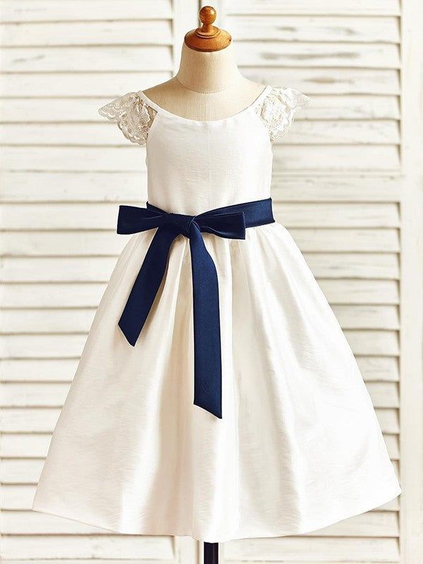 Scoop Taffeta Sash/Ribbon/Belt Sleeveless A-Line/Princess Knee-Length Flower Girl Dresses