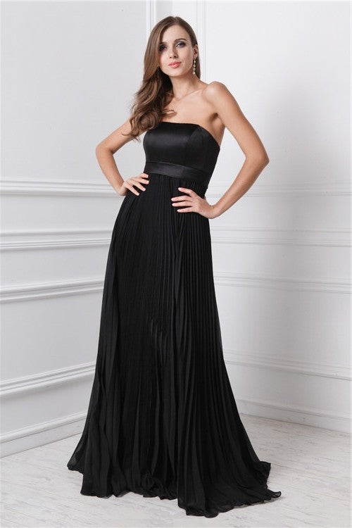 Sleeveless Strapless Long A-Line/Princess Ruffles Chiffon Bridesmaid Dresses