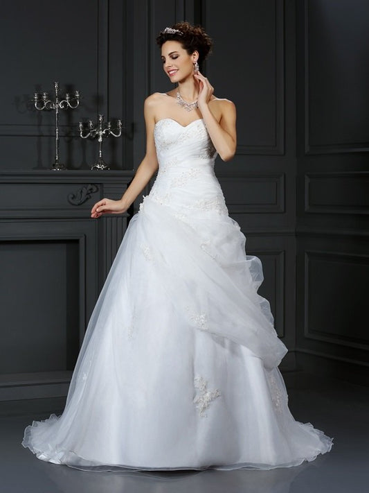 Sweetheart Long Ball Beading Gown Sleeveless Organza Wedding Dresses