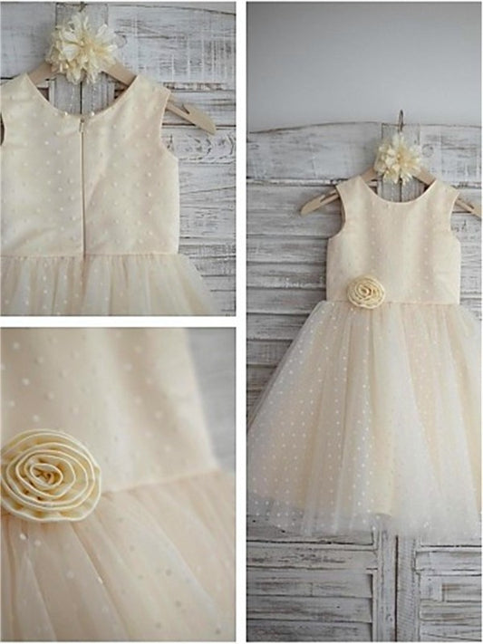 Tulle Sleeveless Scoop A-line/Princess Flower Hand-made Tea-Length Flower Girl Dresses