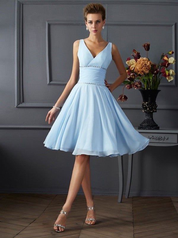 A-Line/Princess V-neck Short Pleats Sleeveless Chiffon Bridesmaid Dresses