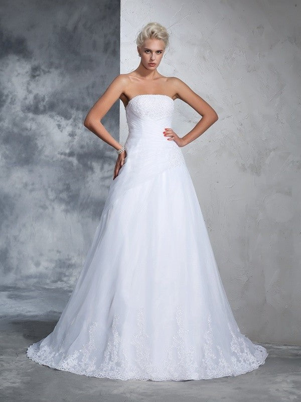 Strapless Sleeveless Gown Ball Applique Long Net Wedding Dresses