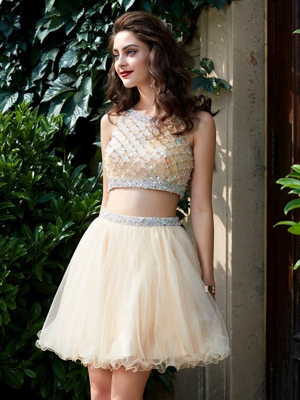 Two Scoop Sleeveless Net Short/Mini A-Line/Princess Beading Piece Homecoming Dresses