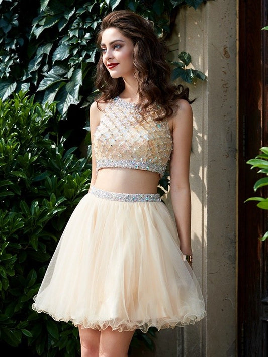 Two Scoop Sleeveless Net Short/Mini A-Line/Princess Beading Piece Homecoming Dresses