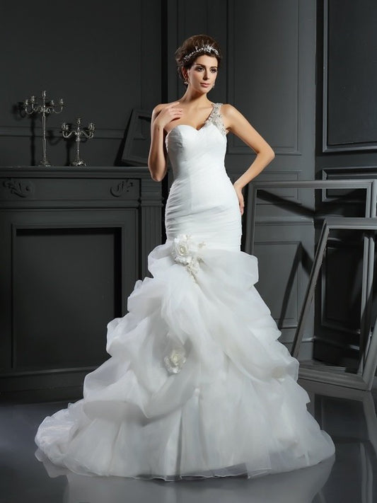 Sweetheart Ruffles Long Trumpet/Mermaid Sleeveless Satin Wedding Dresses