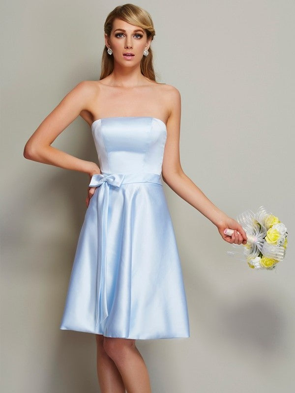 Strapless A-Line/Princess Sleeveless Bowknot Short Satin Bridesmaid Dresses