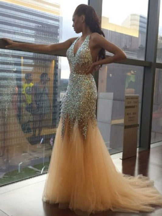 Sequin Tulle Sleeveless Halter Trumpet/Mermaid Court Train Dresses