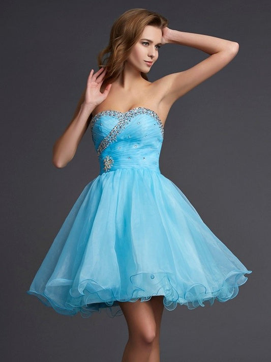 A-Line/Princess Short Sleeveless Sweetheart Beading Tulle Homecoming Dresses