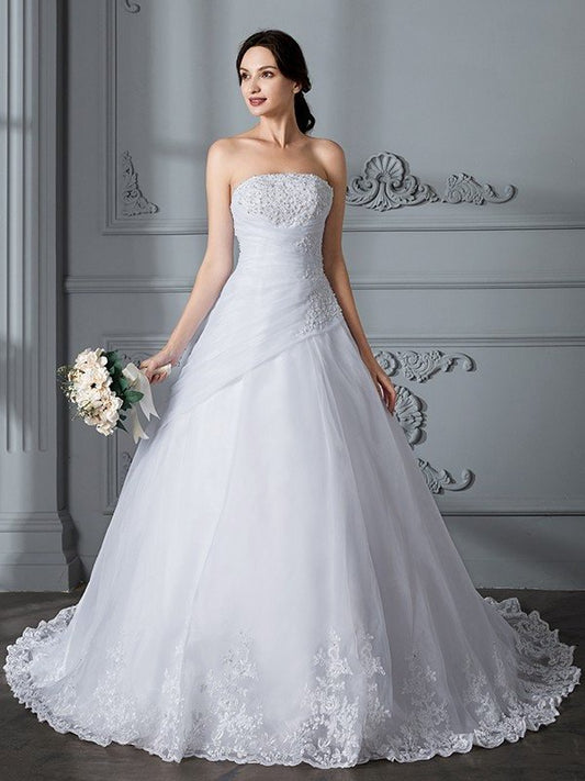 Strapless Court Sleeveless Gown Train Ball Organza Wedding Dresses