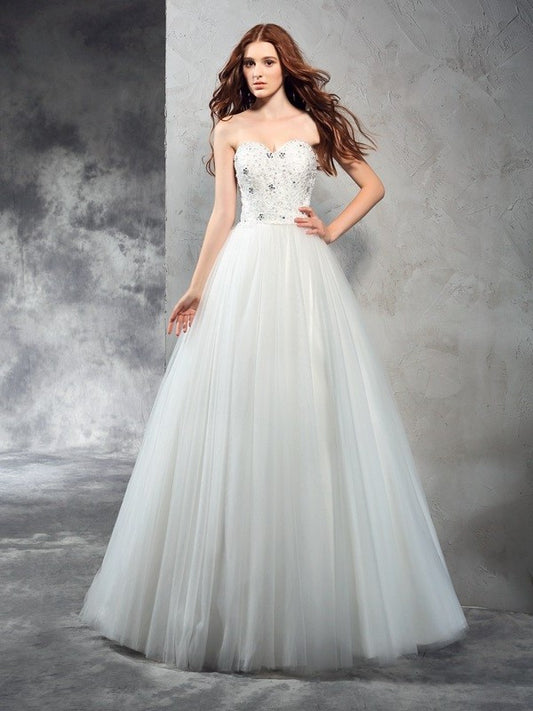 Sweetheart Long Sleeveless A-Line/Princess Beading Net Wedding Dresses