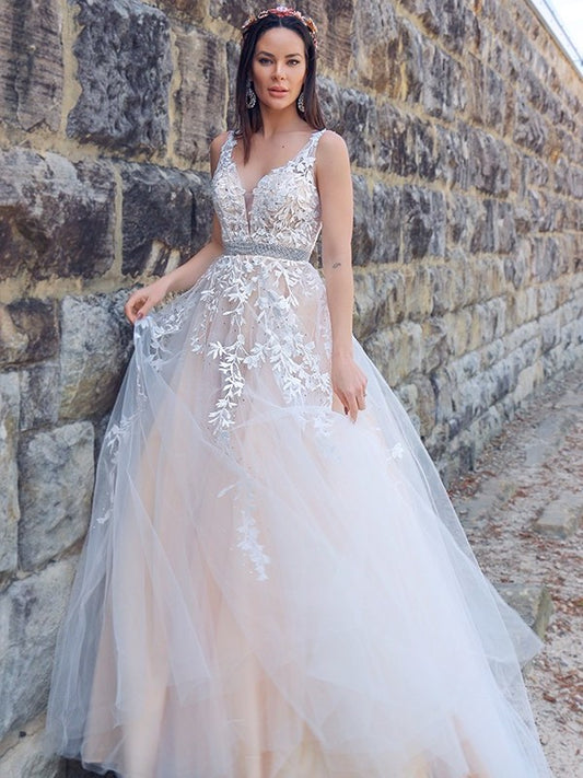 Tulle Sleeveless A-Line/Princess V-neck Applique Sweep/Brush Train Dresses